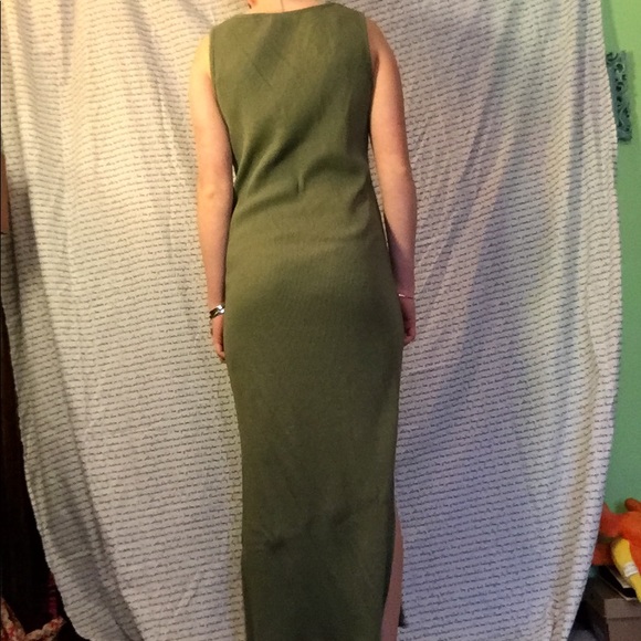 Green ankle length dress - Picture 2 of 4
